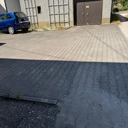 Apartment 2 Monteure Mit Grossem Parkplatz